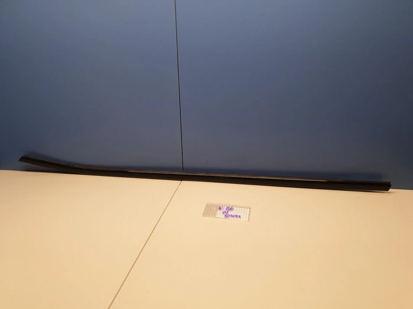 Молдинг стекла передней левой двери для BMW X4 F26 2014-2018