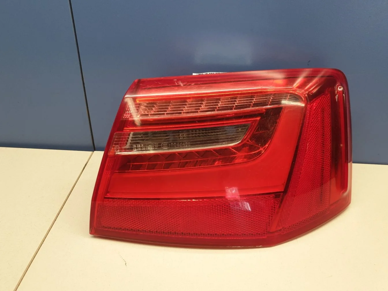 Фонарь на крыло правый для Audi A6 S6 C7 2011-2018
