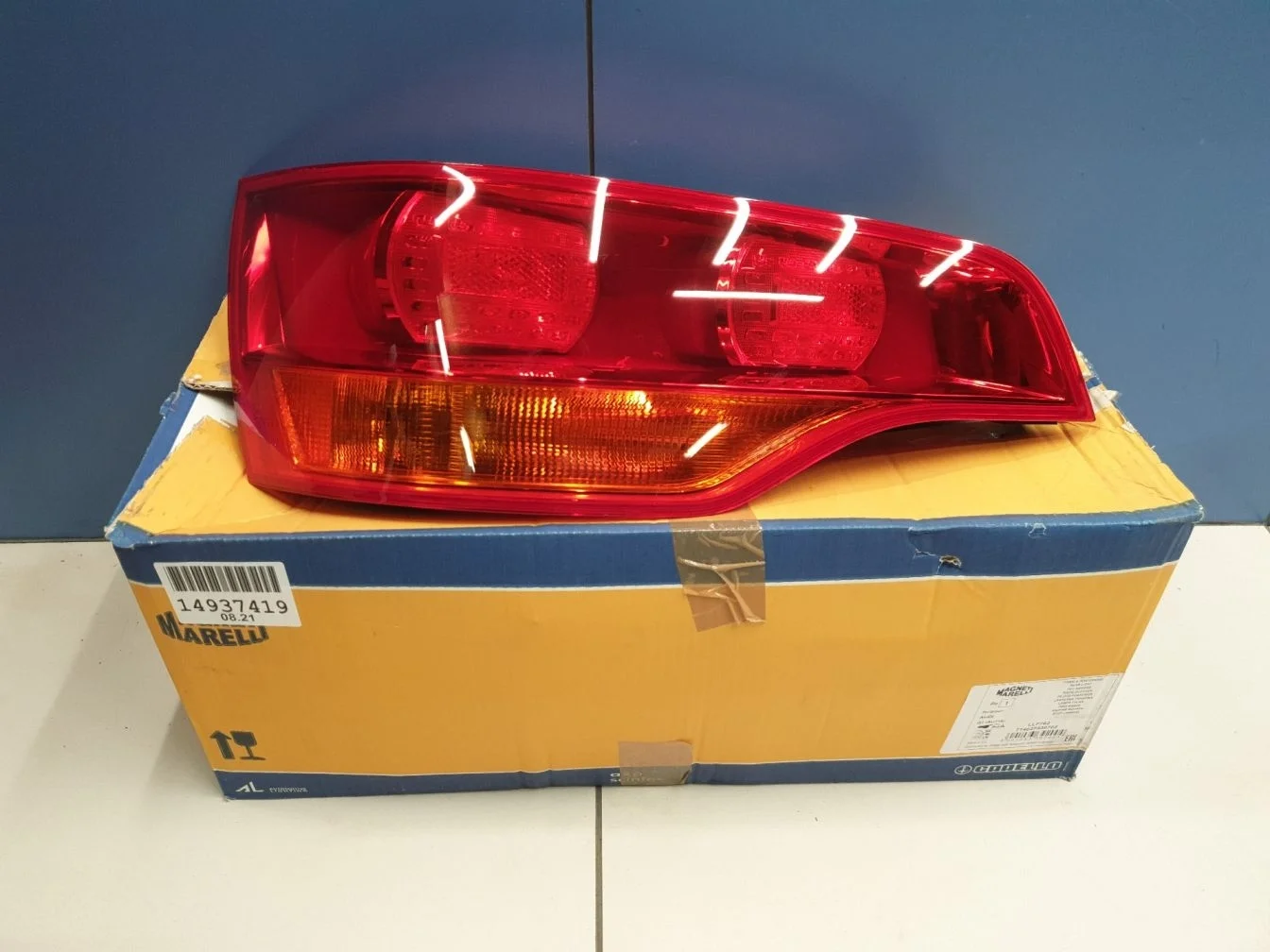 Фонарь на крыло левый для Audi Q7 4L 2005-2015