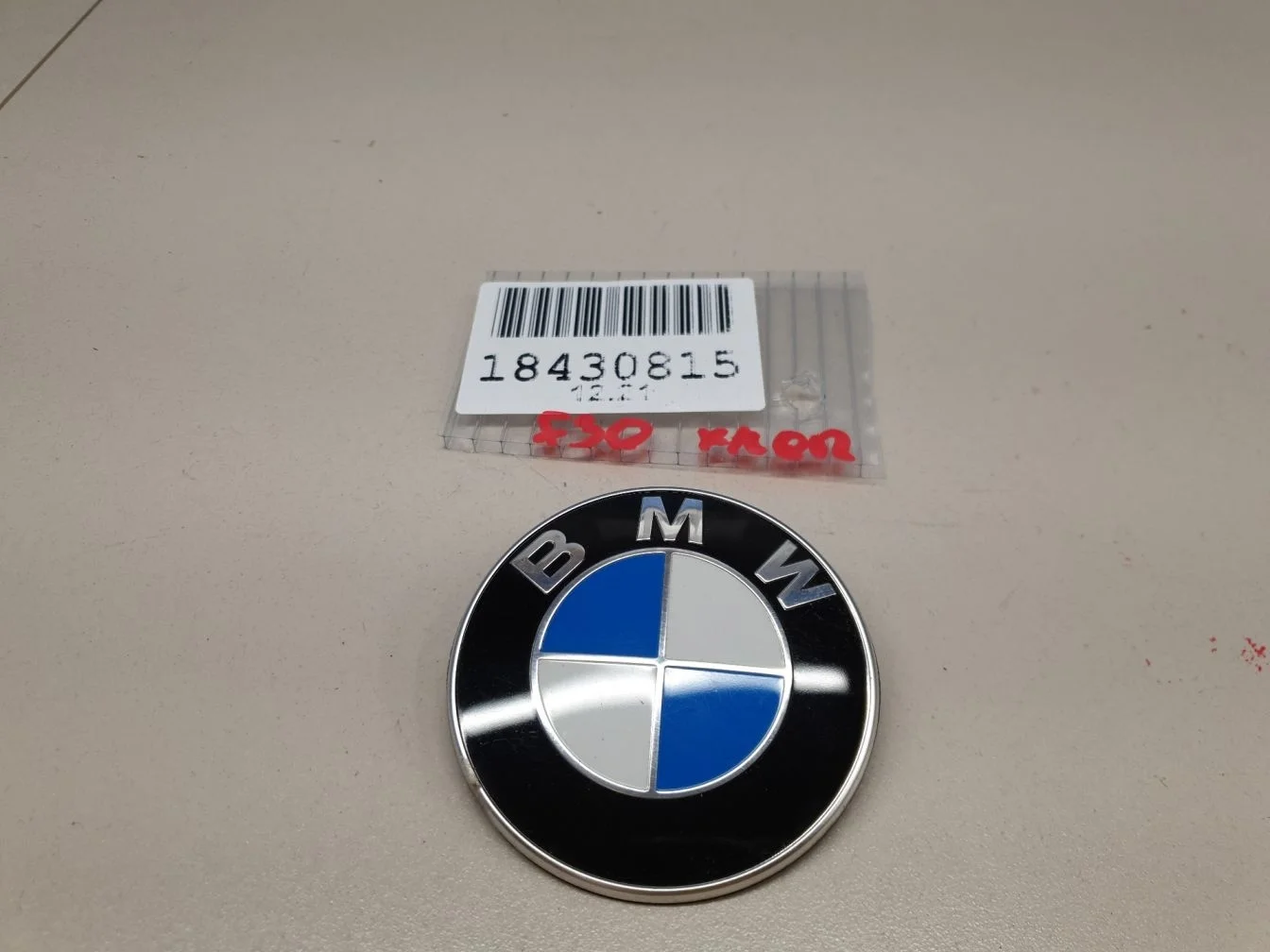 Эмблема крышки багажника для BMW 3 F30 2011-2018