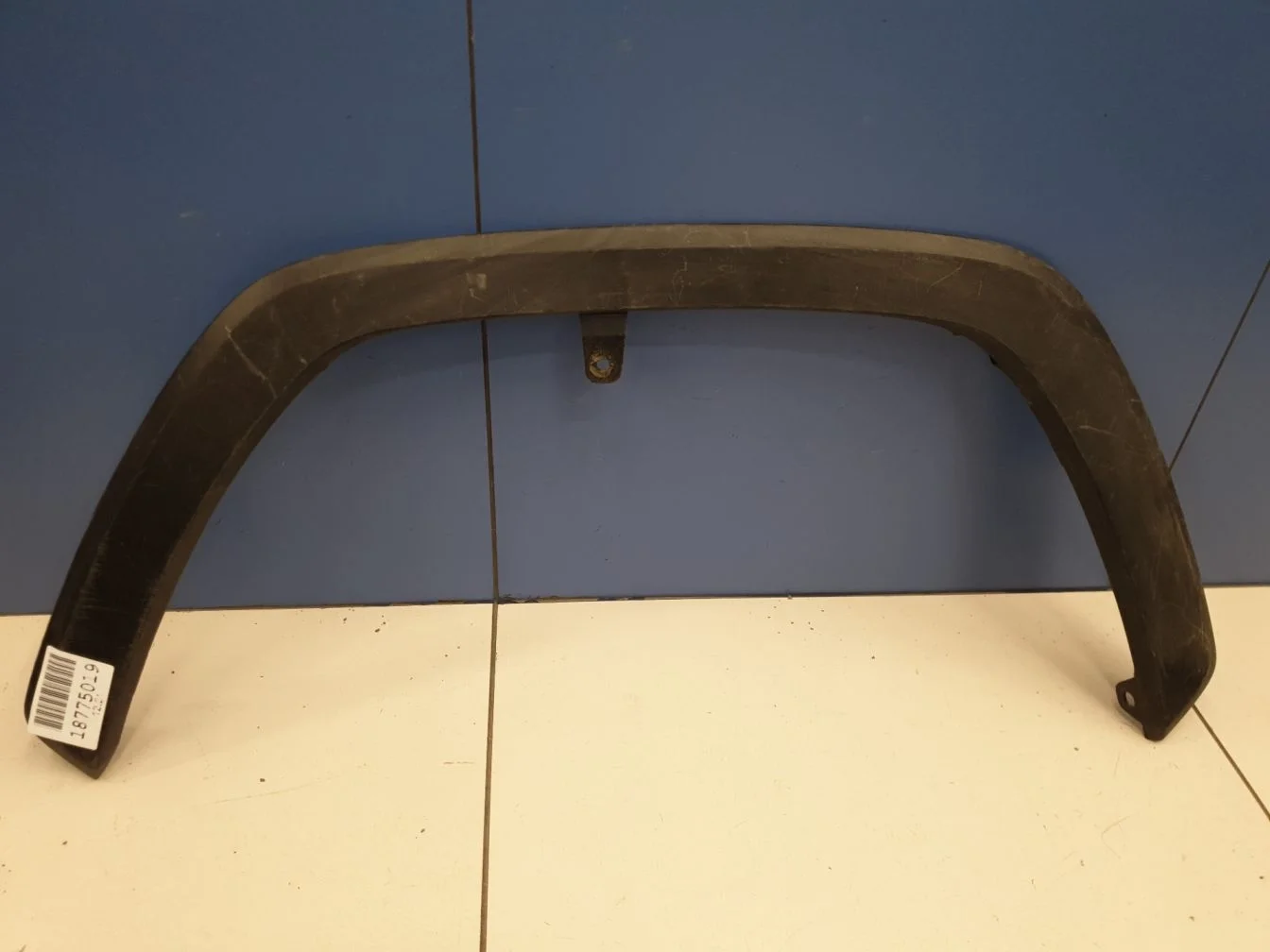 Расширитель арки левый передний для Toyota RAV 4 2019-