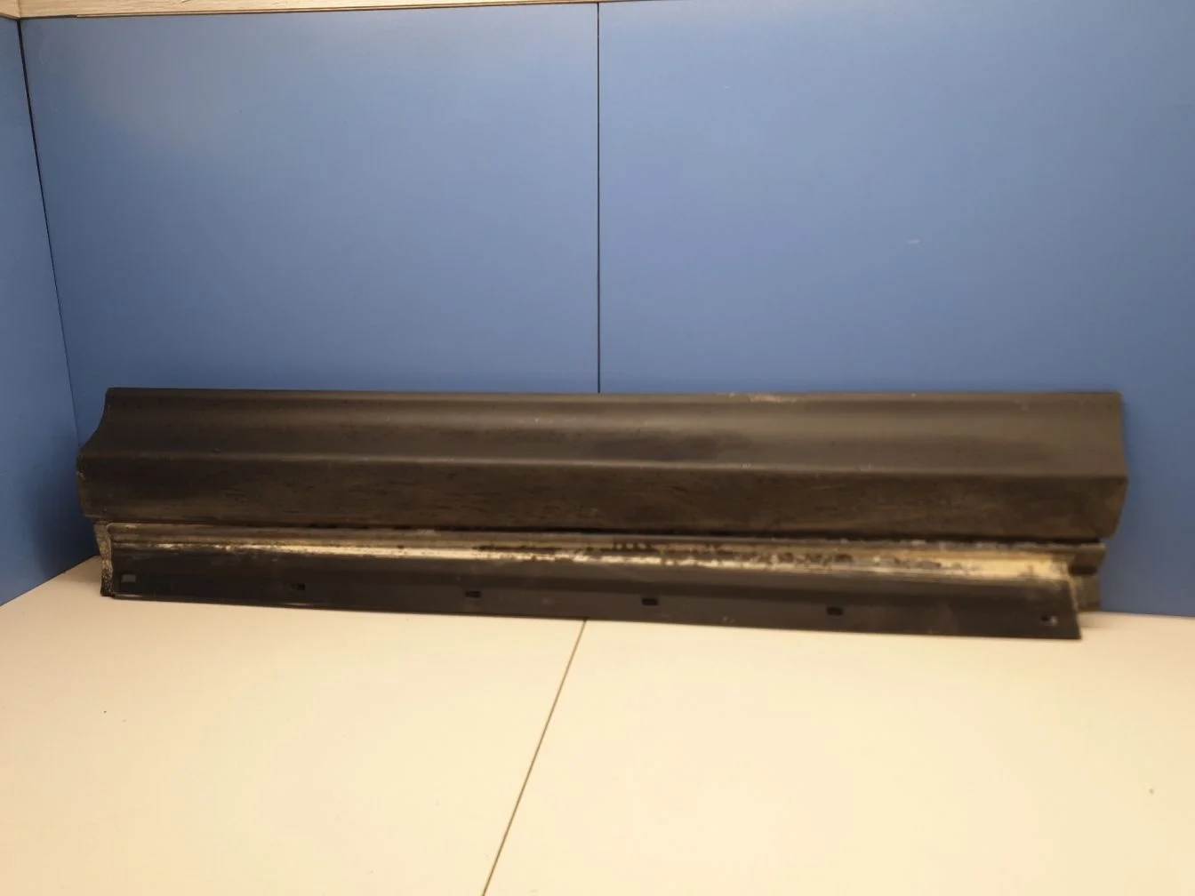 Молдинг двери правый передний для Toyota RAV 4 2013-2019