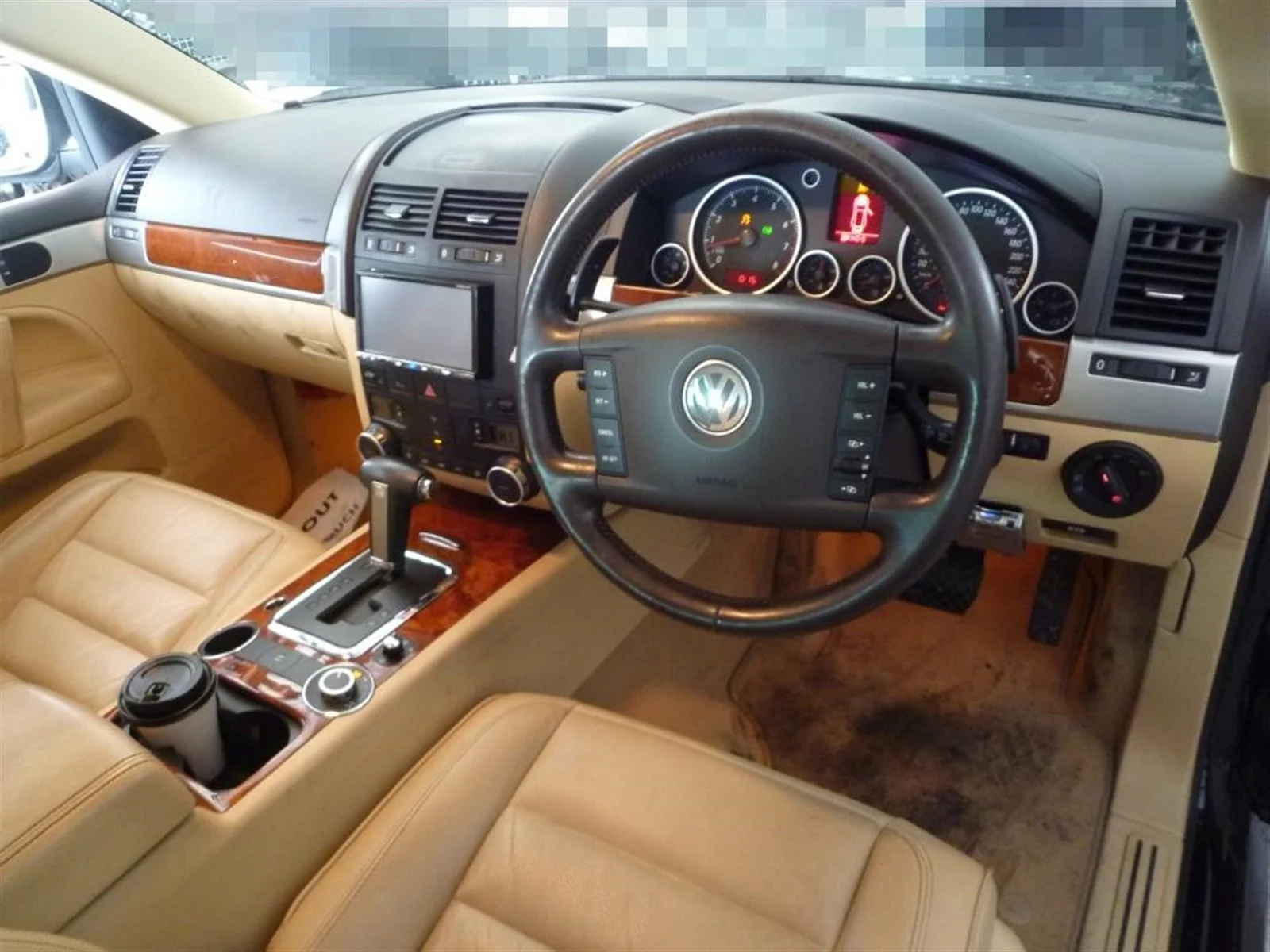 Продажа Volkswagen Touareg 3.2 (241Hp) (BMX) 4WD AT по запчастям