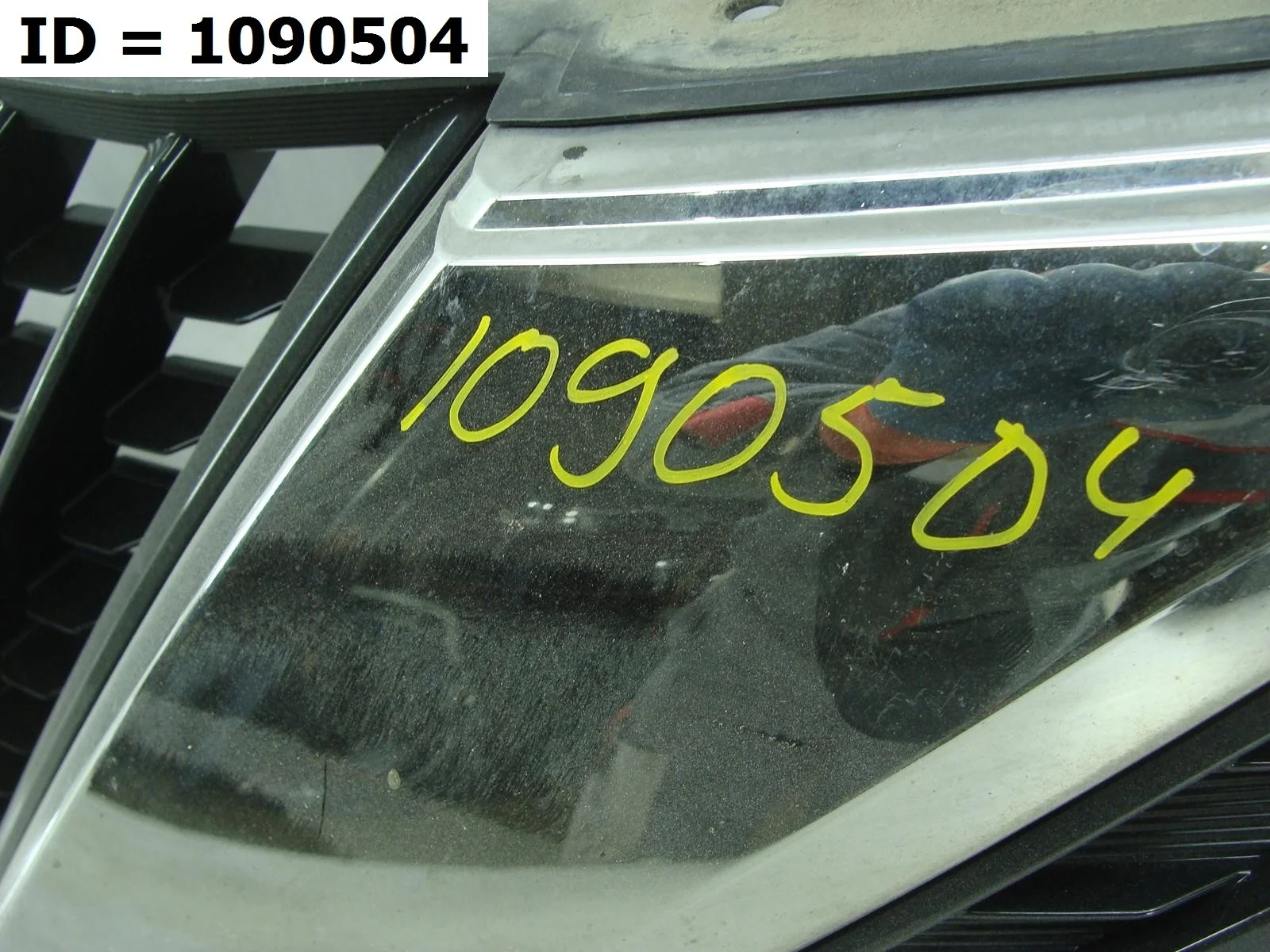 решетка радиатора Nissan MURANO 3, Z52  623105AA0A 2014-2024 (контрактная запчасть)