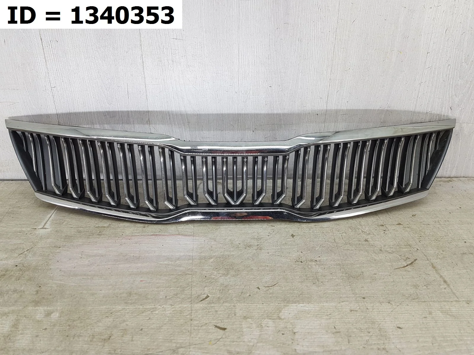 решетка радиатора Kia OPTIMA 4  JF   86350D4500 2016-2020 (контрактная запчасть)