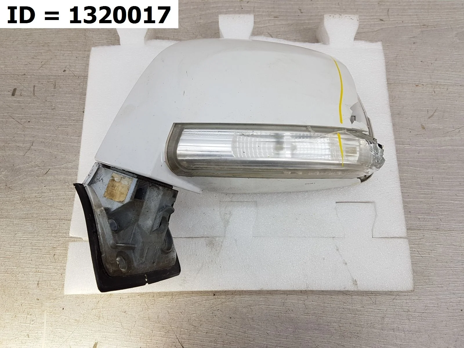зеркало левое Chevrolet CAPTIVA 1, C100 C140 Левый  94544671 2006-2015 (контрактная запчасть)
