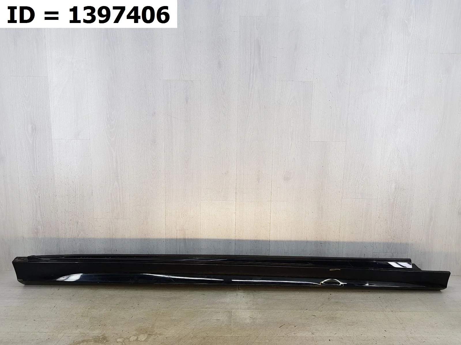 накладка на порог правая MERCEDES BENZ GLS CLASS 2, X167 167 167.921 Правый  A1676985101 9999 2019-2024 (контрактная запчасть)