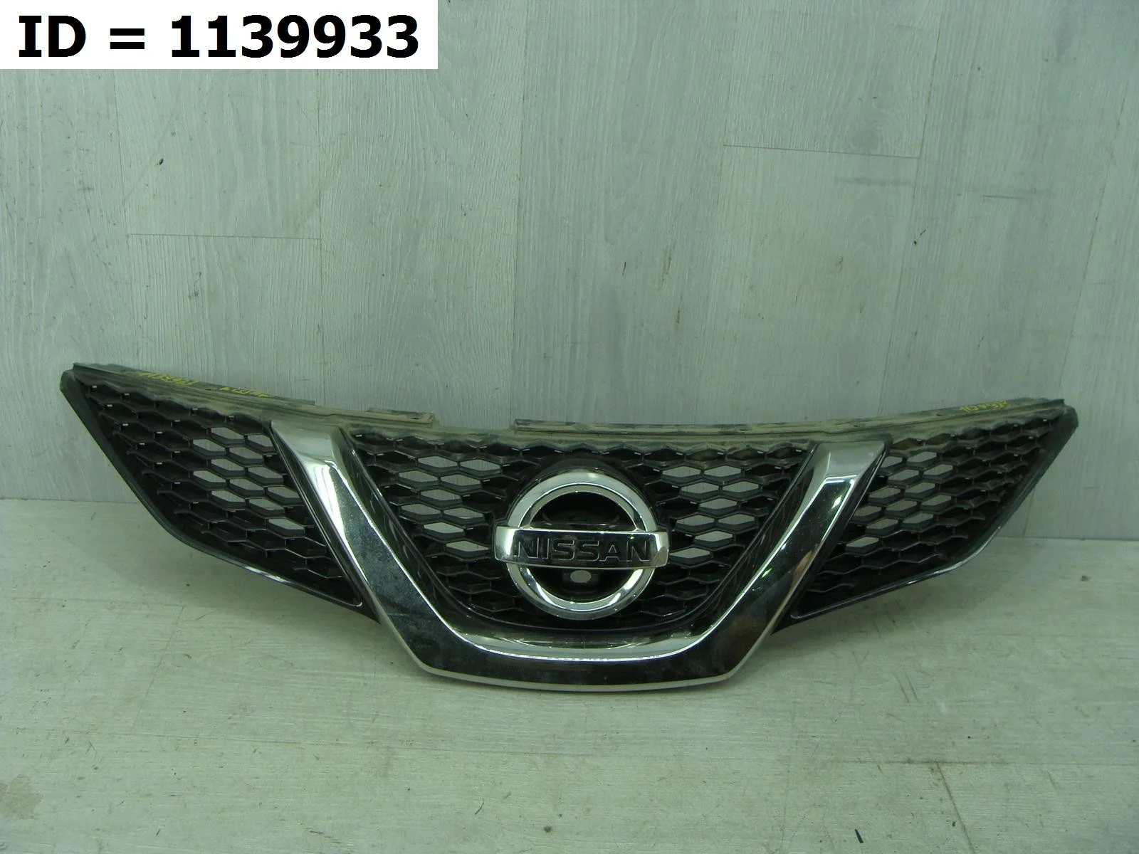 решетка радиатора Nissan QASHQAI 2, J11  623124EA0D 2013-2023 (контрактная запчасть)