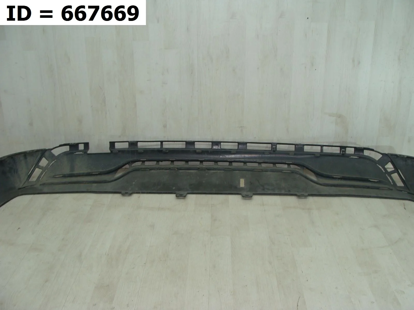 накладка на бампер задняя MERCEDES BENZ M Class 3, W166 166 166.023 Задний  A1668851925 2011-2019 (контрактная запчасть)