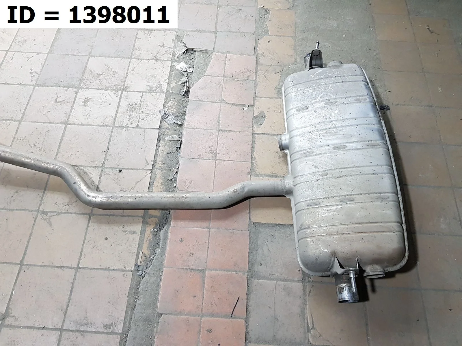 глушитель задний Volkswagen TOUAREG 2, NF FL 7P5 Задний  7P6253609AC 2010-2018 (контрактная запчасть)