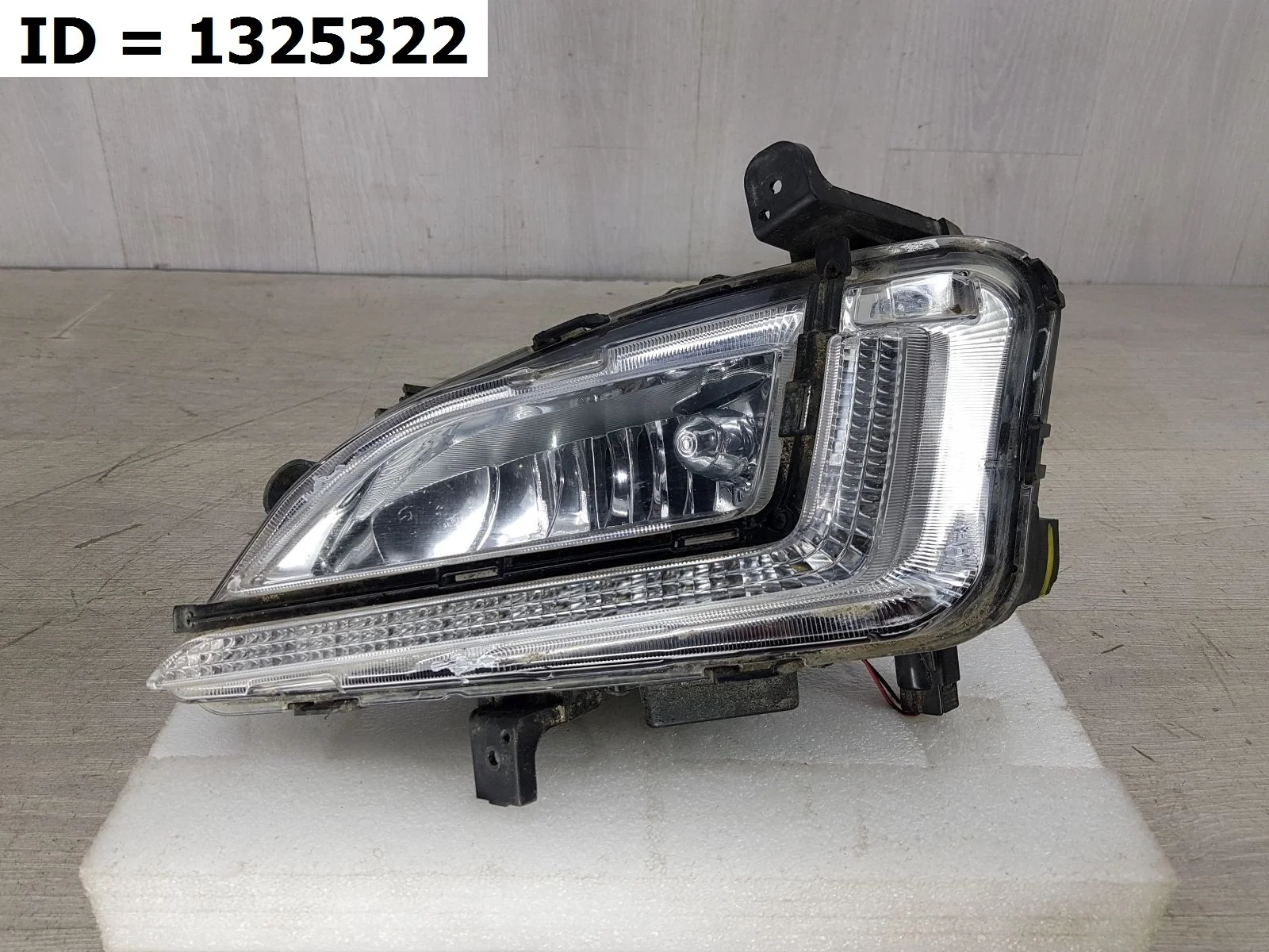 фара противотуманная передний левый Hyundai TUCSON 3  TL  Передний Левый  92201D7600 2015-2024 (контрактная запчасть)