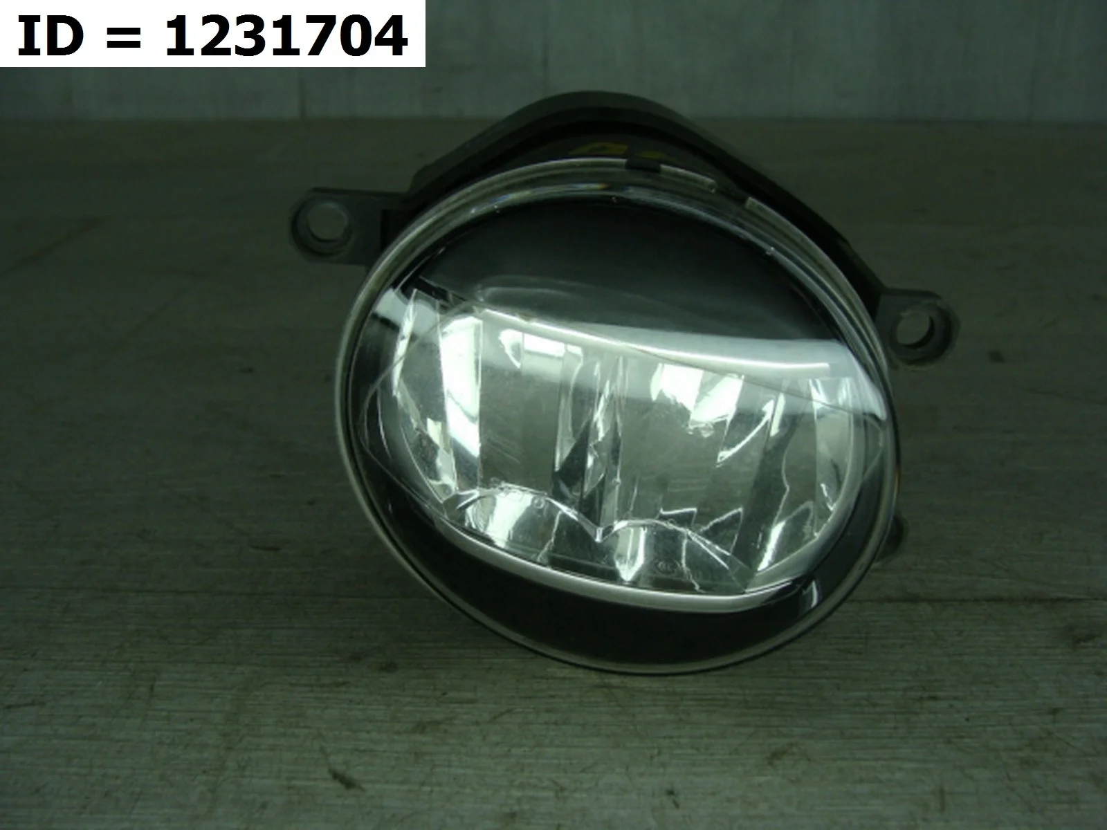 фара противотуманная передний правый Toyota CAMRY 9, XV70 ASV70 70 Передний Правый  8121048051 2017-2024 (контрактная запчасть)