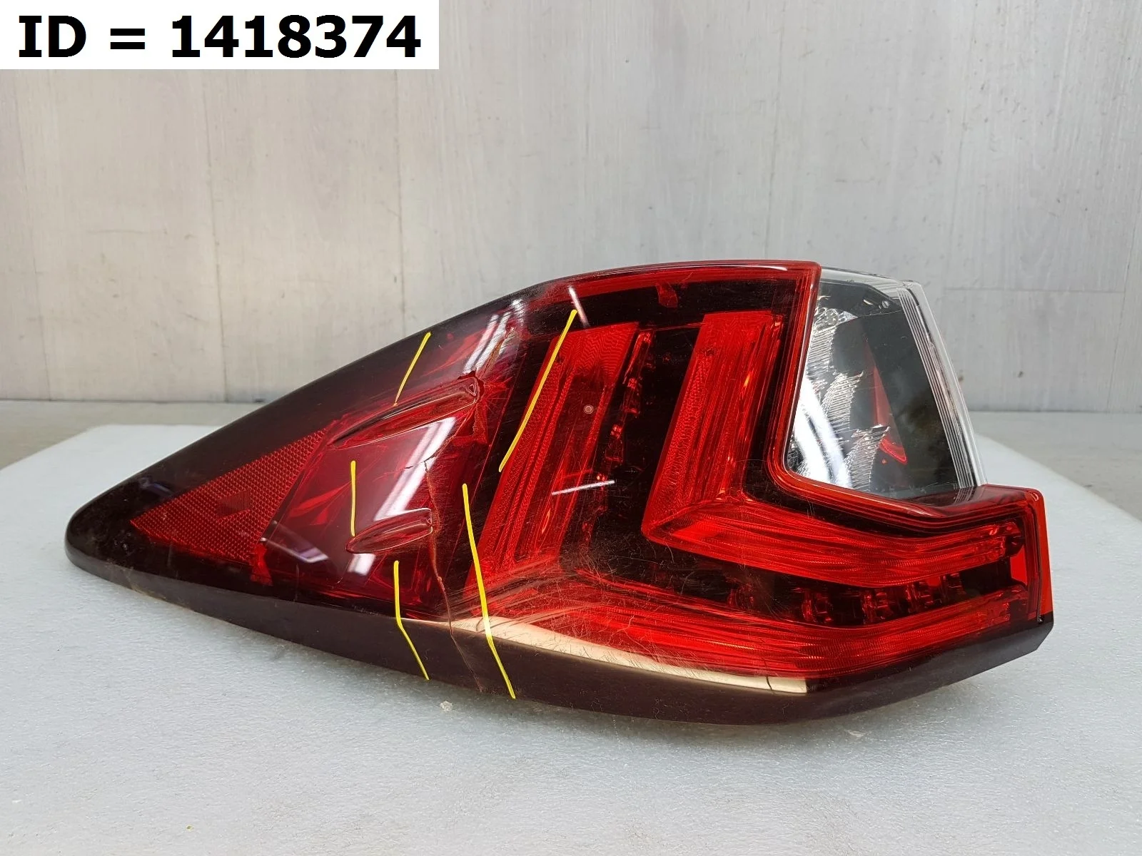 фонарь задний левый Lexus RX 4, AL20 AGL20W AGL25W GGL25 GYL25 Левый  8156148370 2015-2024 (контрактная запчасть)