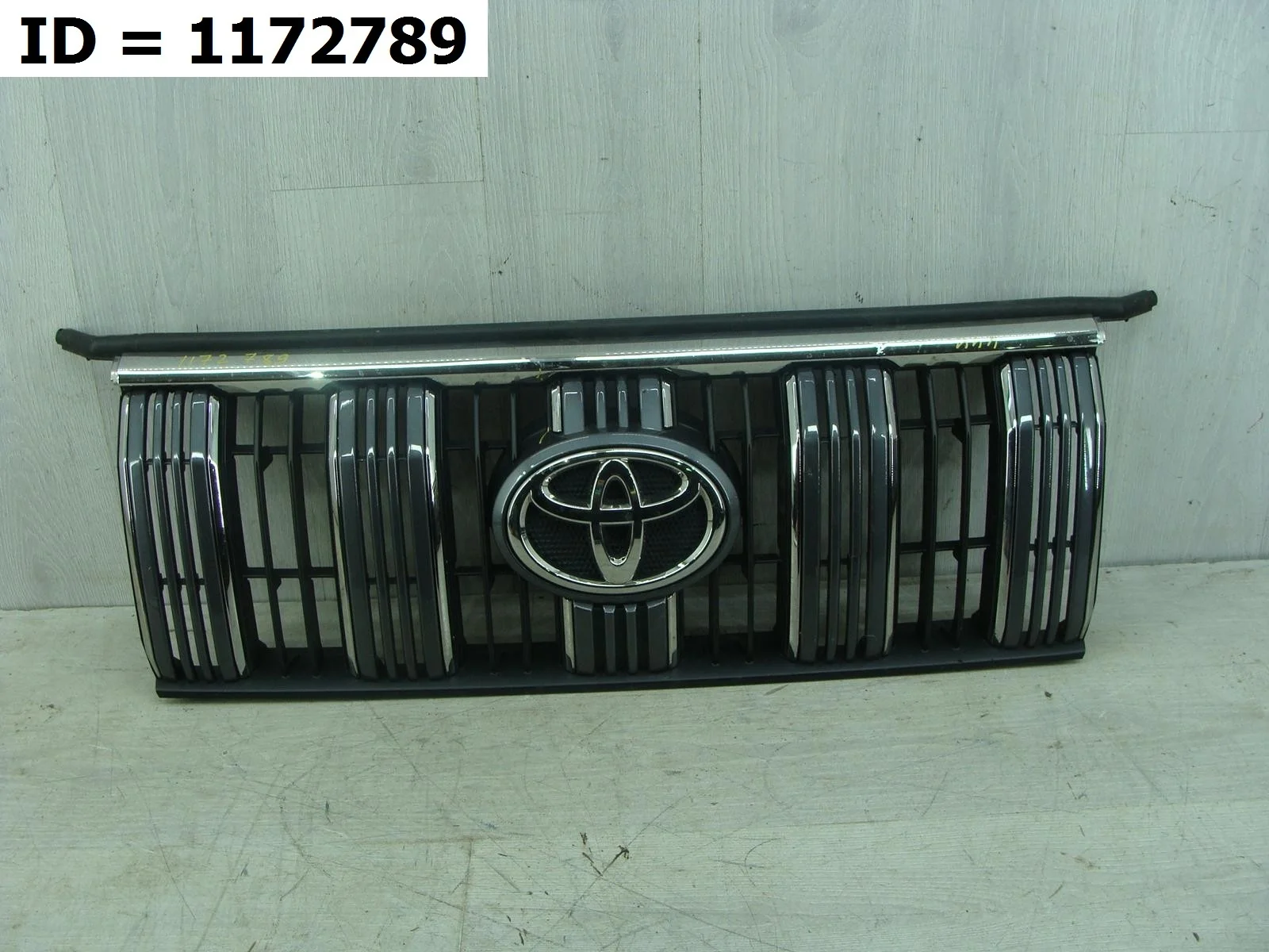 решетка радиатора Toyota LAND CRUISER PRADO 4, P150 GRJ150L TRJ150L  5310160F70 2009-2024 (контрактная запчасть)