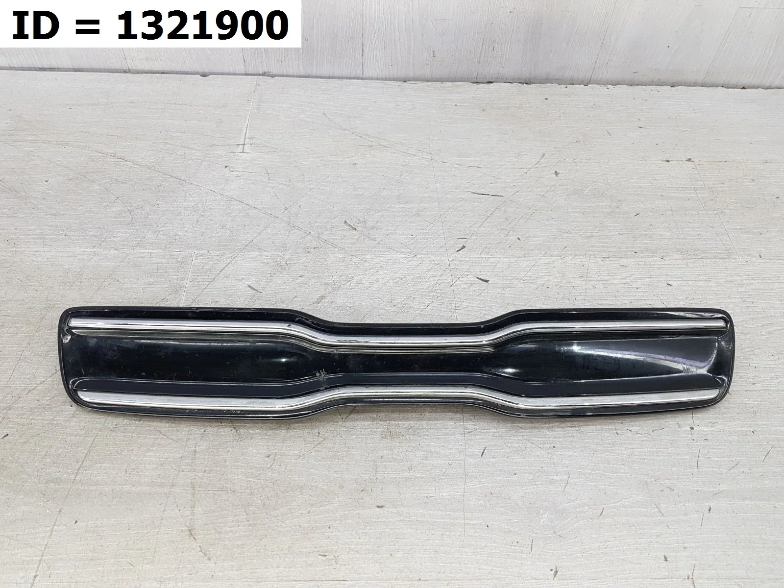 решетка радиатора Kia SOUL 2  PS   86350B2500 2014-2019 (контрактная запчасть)
