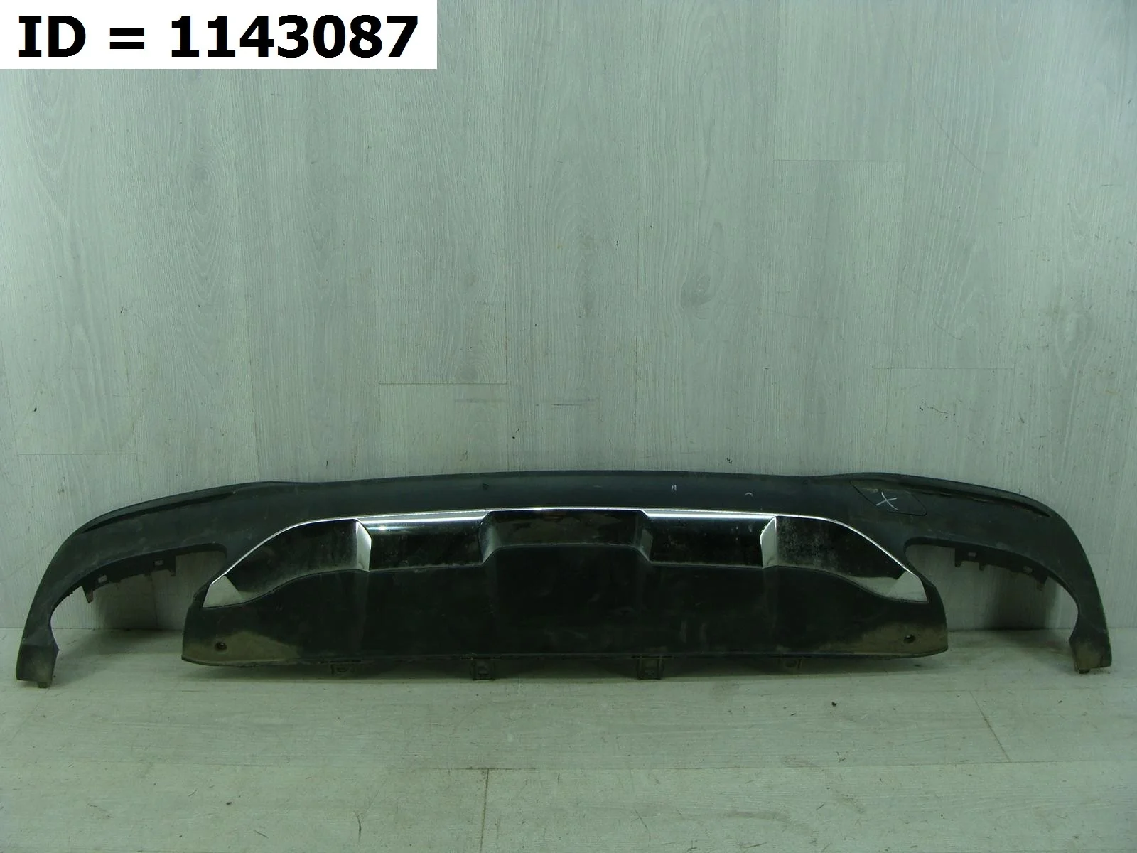 накладка на бампер задняя MERCEDES BENZ GLE 1, W166 166 166.024 Задний  A1668851138 2015-2018 (контрактная запчасть)