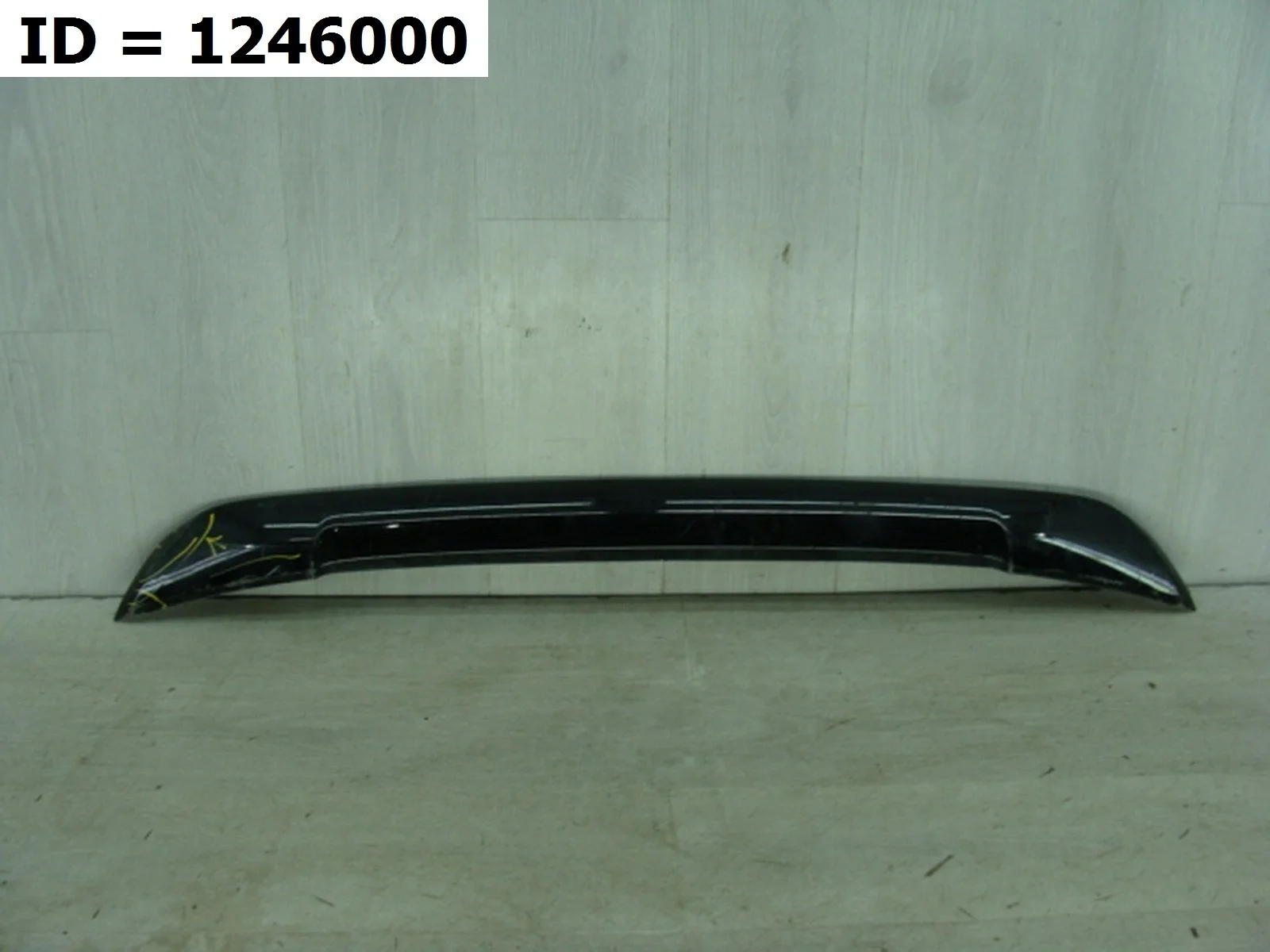 накладка на бампер передняя Toyota RAV4 4, XA40 ZSA44 Передний  5271142110C1 2012-2019 (контрактная запчасть)