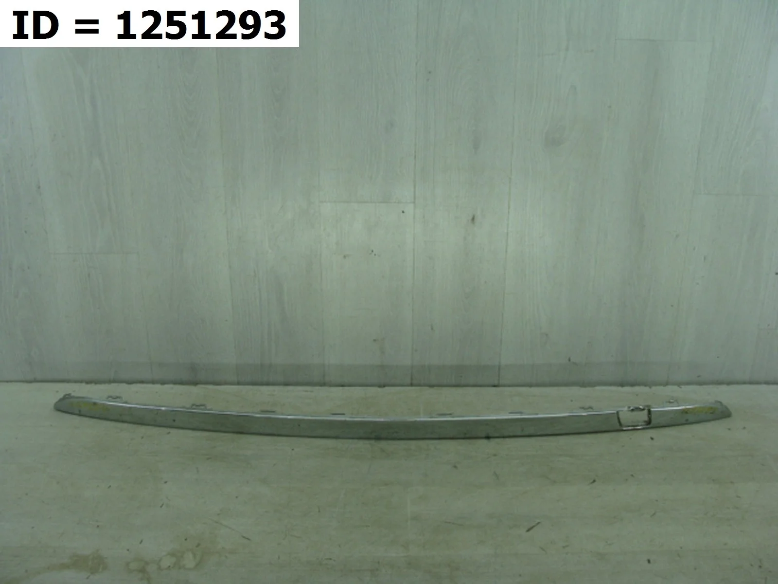 накладка на бампер задняя MERCEDES BENZ GL Class 2, X166 166 166.824 Задний  A1668852474 2012-2019 (контрактная запчасть)