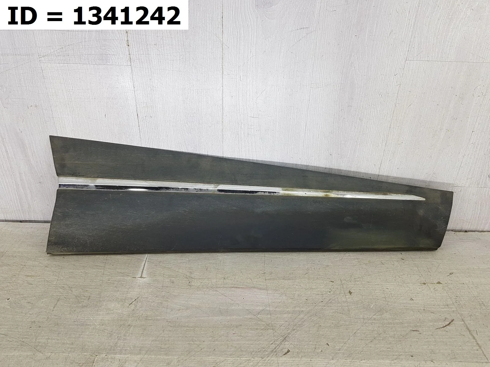 накладка на дверь Renault KAPTUR 1  808201805R 2016-2024 (контрактная запчасть)