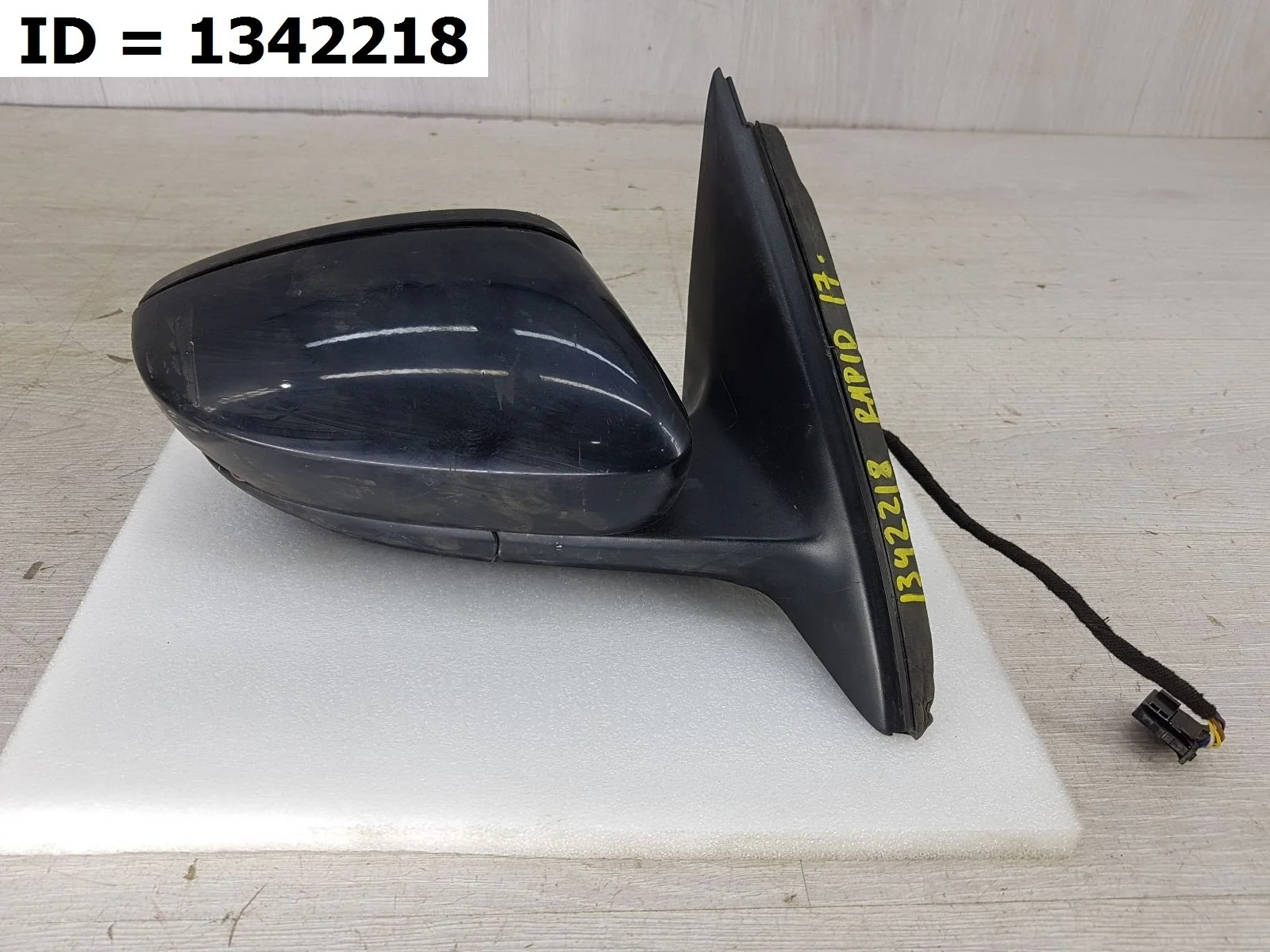 зеркало правое Skoda RAPID 1, NH NH1 NH3 Правый  5JB857508G9B9 2012-2020 (контрактная запчасть)