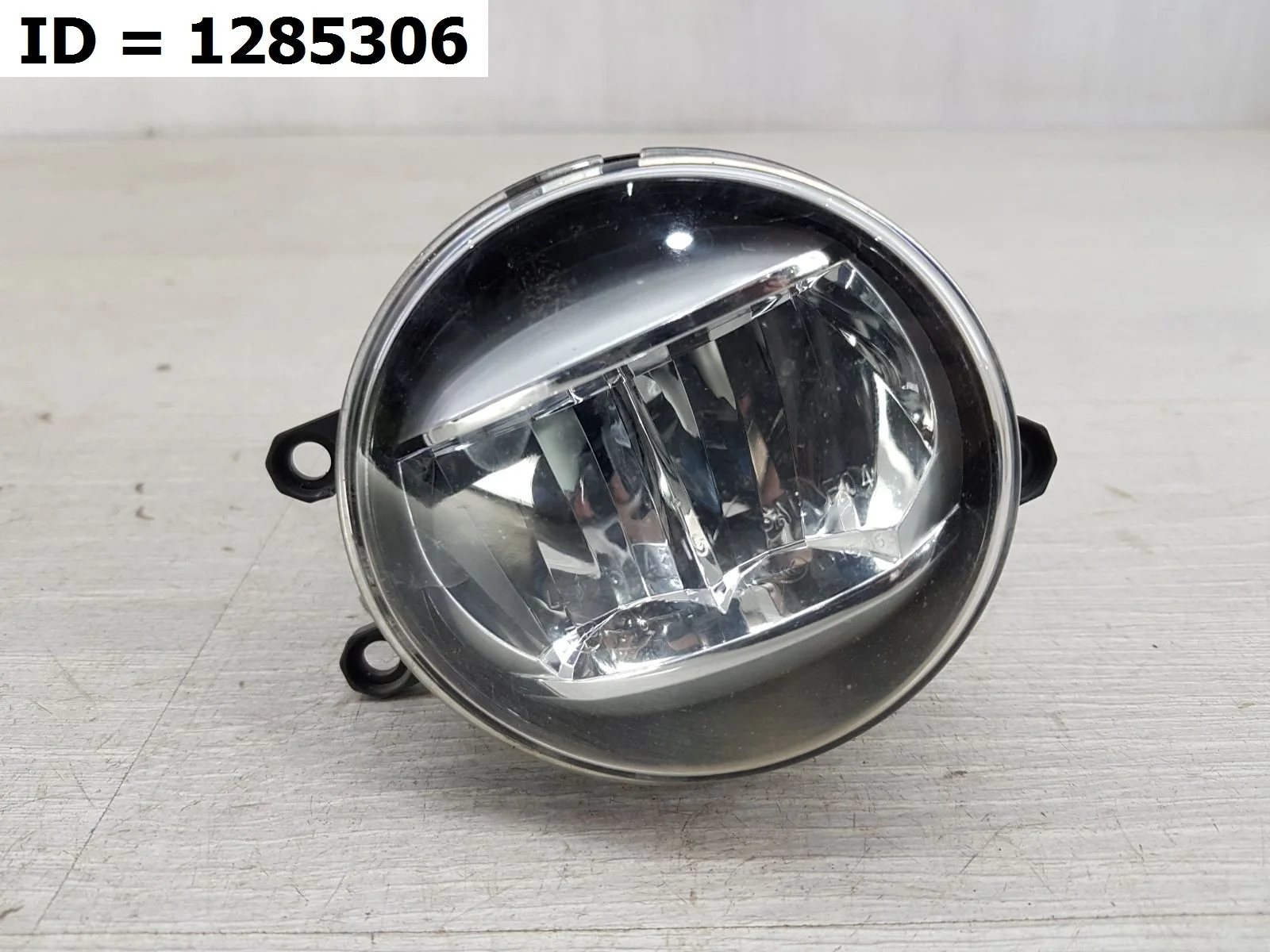 фара противотуманная передний правый Lexus RX 4, AL20 AGL20W AGL25W GGL25 GYL25 Передний Правый  81210-48051  2015-2024 (контрактная запчасть)