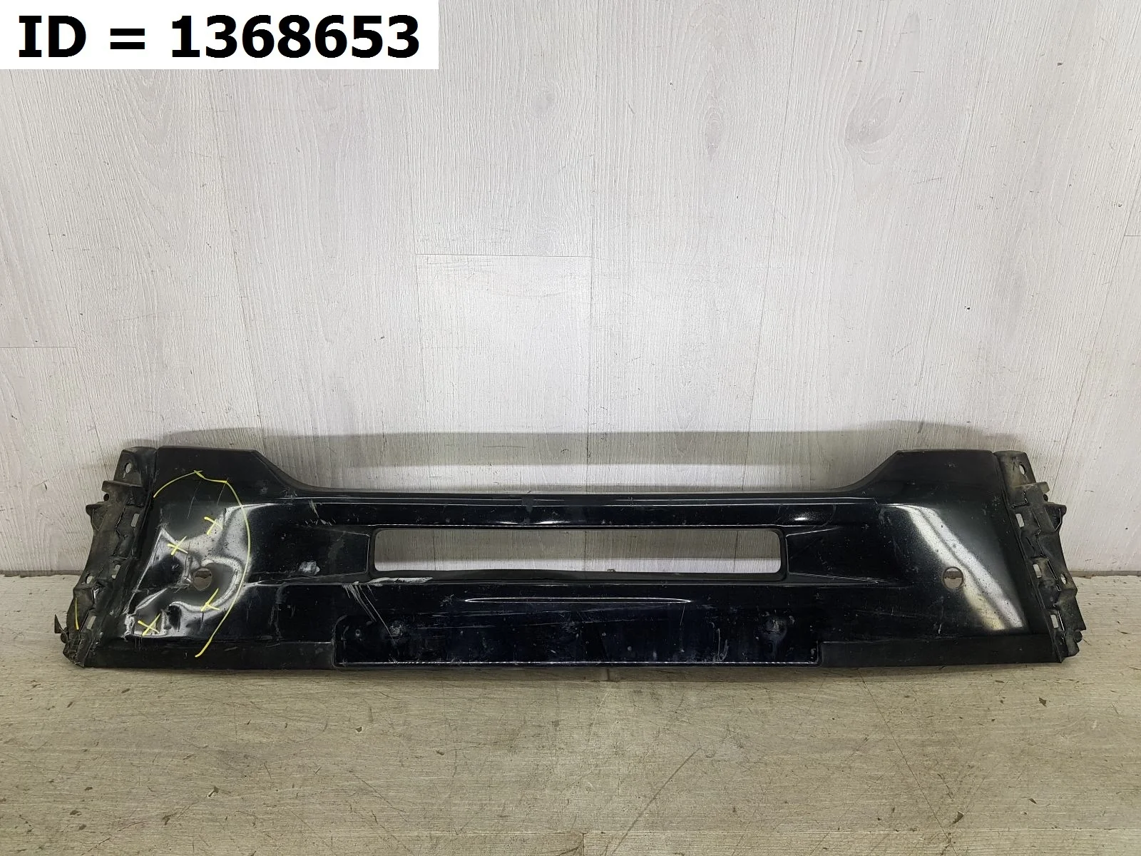 накладка на бампер передняя Mitsubishi OUTLANDER 3, GF2W, GF0W, GF8W, GG0W Передний  6400G835 2012-2022 (контрактная запчасть)