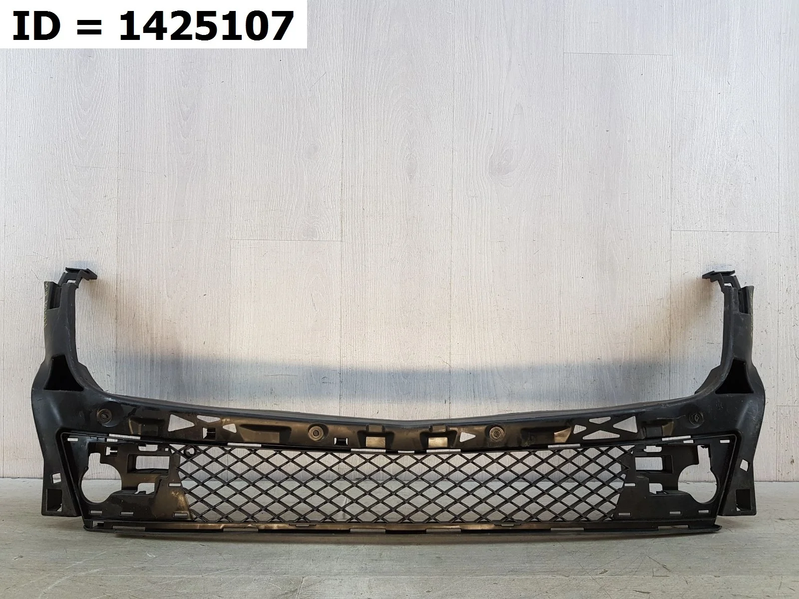 решетка бампера передняя MERCEDES BENZ M Class 3, W166 166 166.023 Передний  A1668851265 2011 - 2019 (контрактная запчасть)