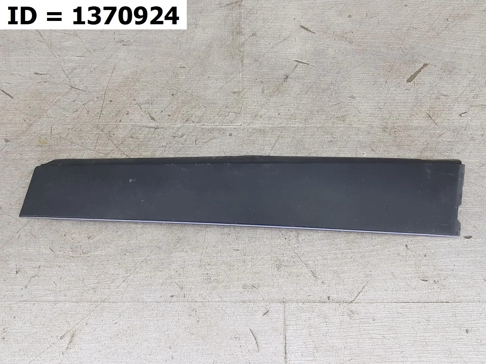 накладка на дверь Toyota RAV4 4, XA40 ZSA44  7507742020 2012-2019 (контрактная запчасть)