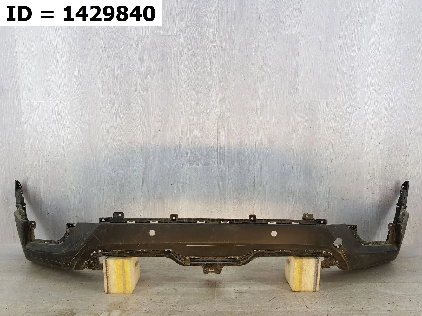 накладка на бампер задняя Hyundai CRETA 1  GS  Задний  86610M0010 2015-2021 (контрактная запчасть)