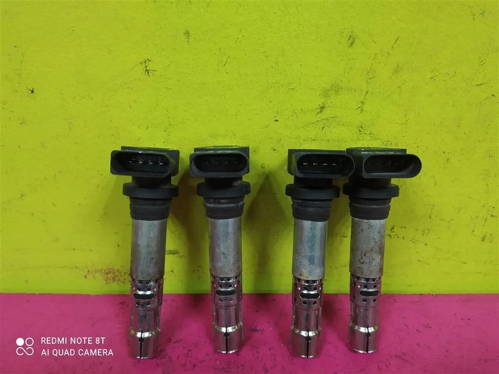 Катушка зажигания Audi A1 A2 A3 1,4 TSI 036905715A