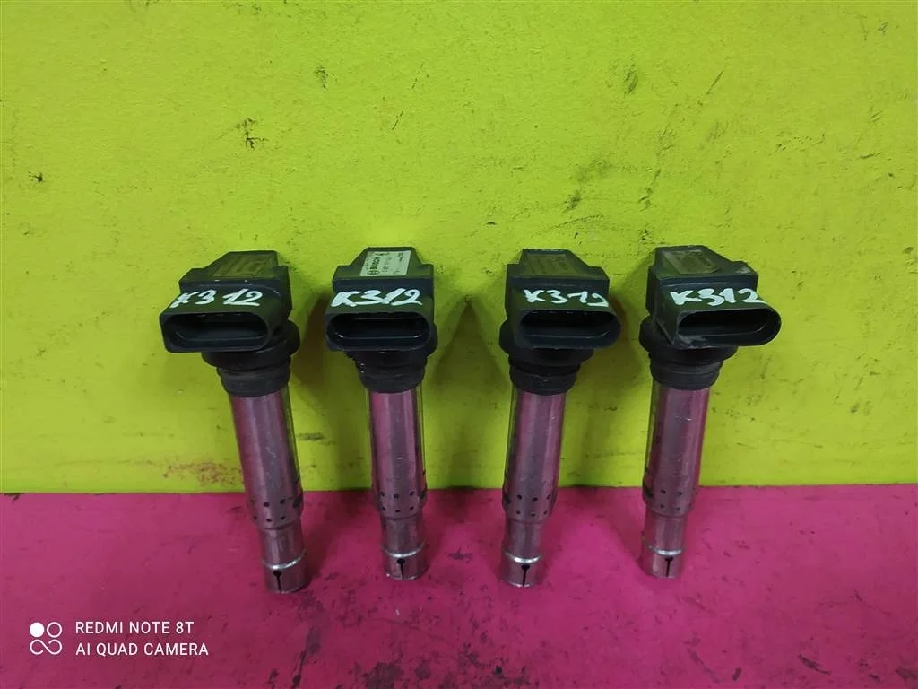 Катушка зажигания Audi A1 A2 A3 1,4 TSI 0986221023
