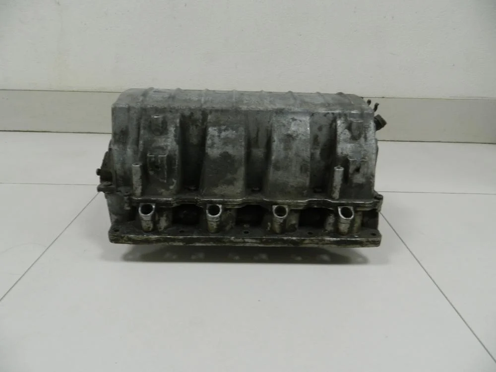 Коллектор впускной BMW 7-series 7-Series E65,E66 2001-2008