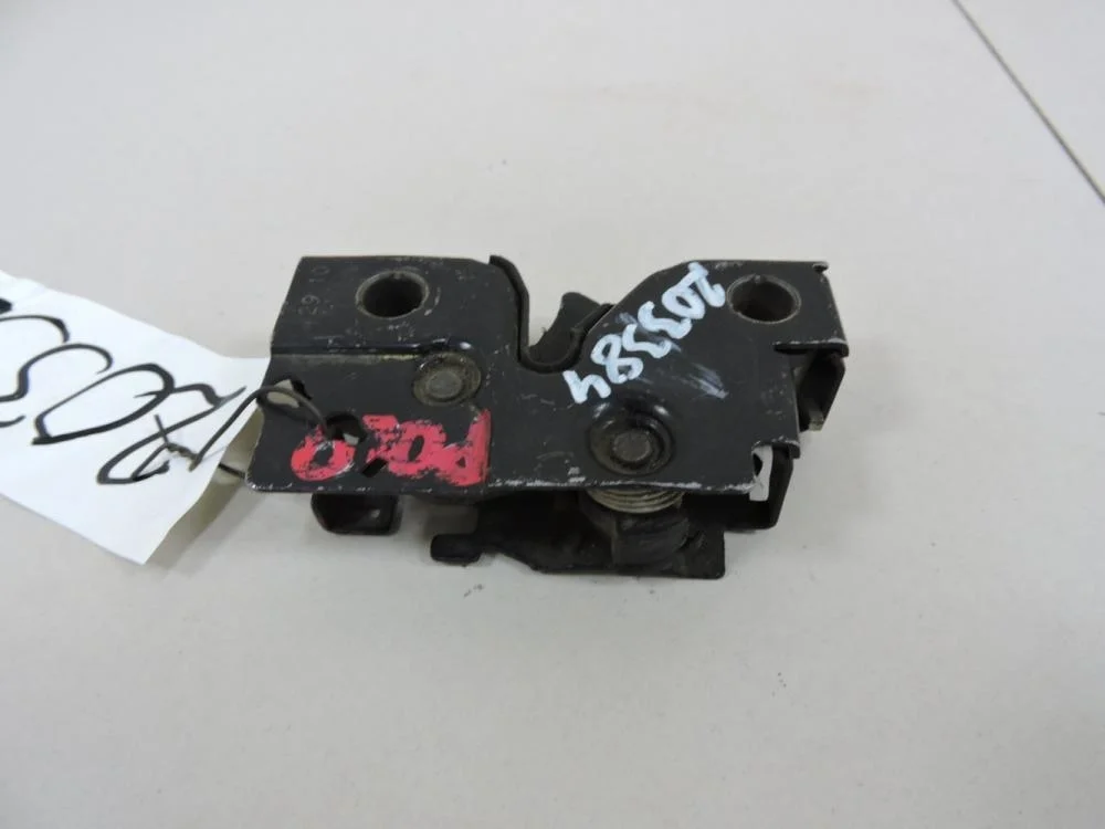 Замок капота Volkswagen Polo Sed RUS 2011>