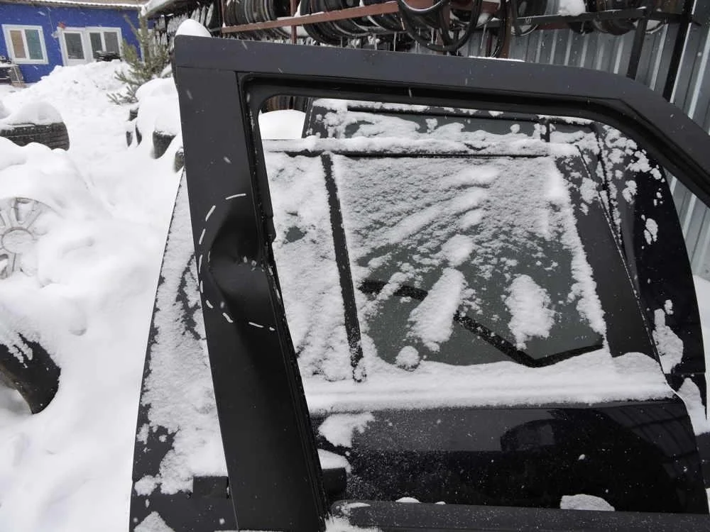 Дверь передняя правая Land Rover Discovery 3 2004-2009