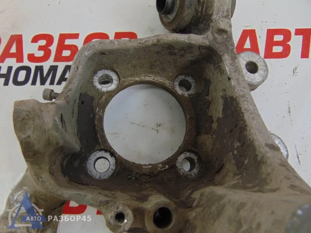 Кулак поворотный задний левый BMW 6-series 6-Series E63 2003-2010