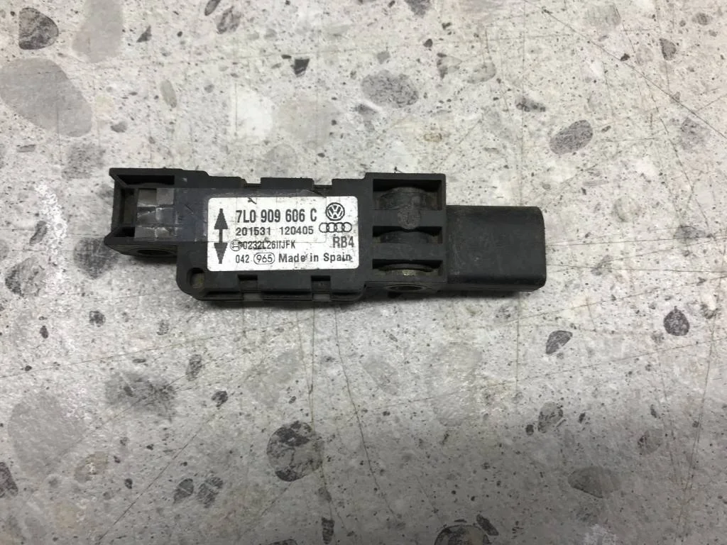 Датчик AIR BAG Porsche Cayenne 2003-2010