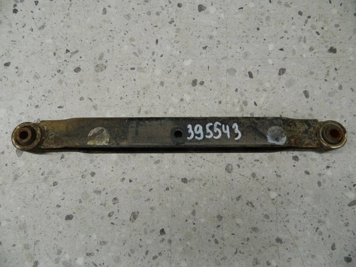 Рычаг задний поперечный Nissan Qashqai J10 2006-2013