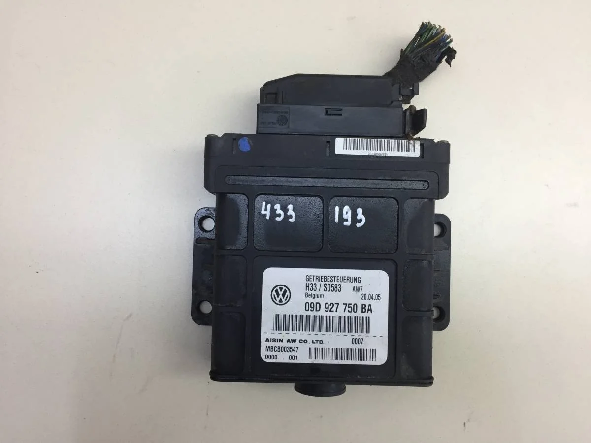 Блок управления АКПП Volkswagen Touareg 7L 2002-2010