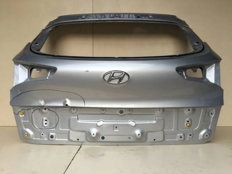 Дверь багажника Hyundai Tucson TL 2015>