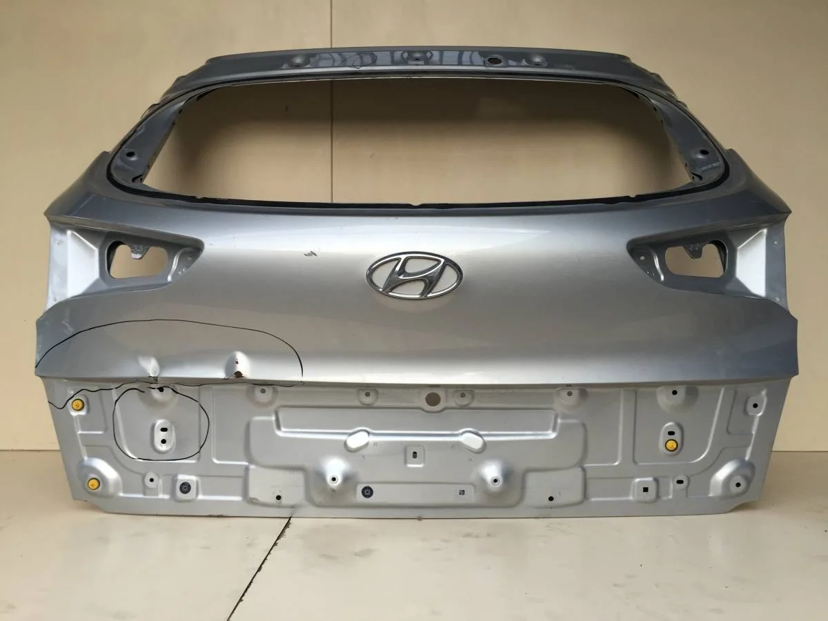 Дверь багажника Hyundai Tucson TL 2015>