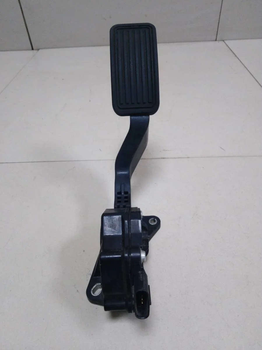 Педаль газа Mazda CX-7 ER 2006-2012
