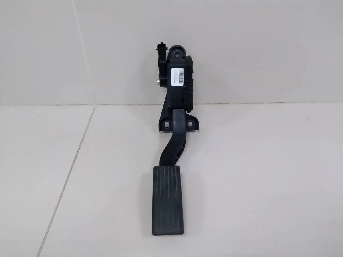 Педаль газа Kia Rio 3 UB 2011-2017