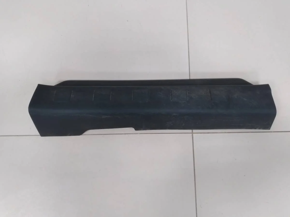 Накладка порога внутренняя Nissan X-Trail T31 2007-2014
