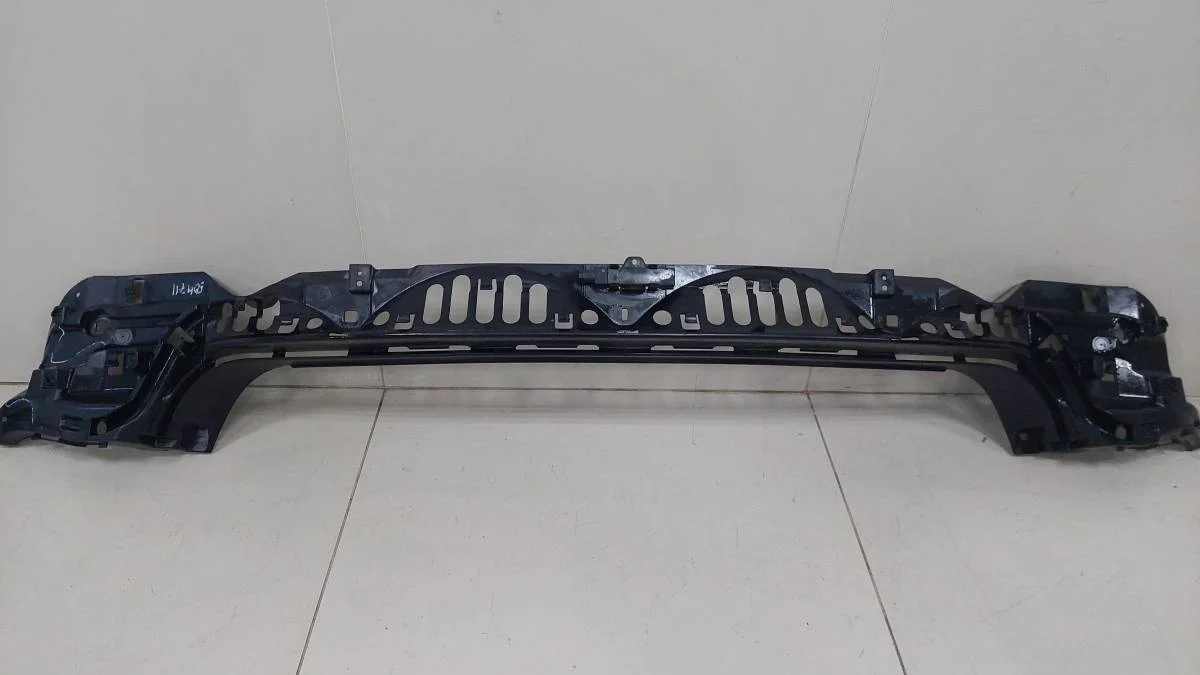 Кронштейн заднего бампера BMW 7-Series F01 2008-2015