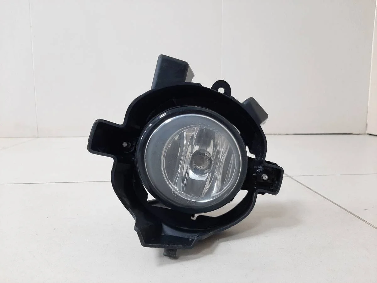 Фара противотуманная левая Nissan Qashqai J10 2006-2013