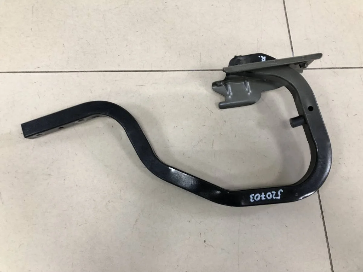 Петля крышки багажника Nissan Almera 3 G11, G15 2012>