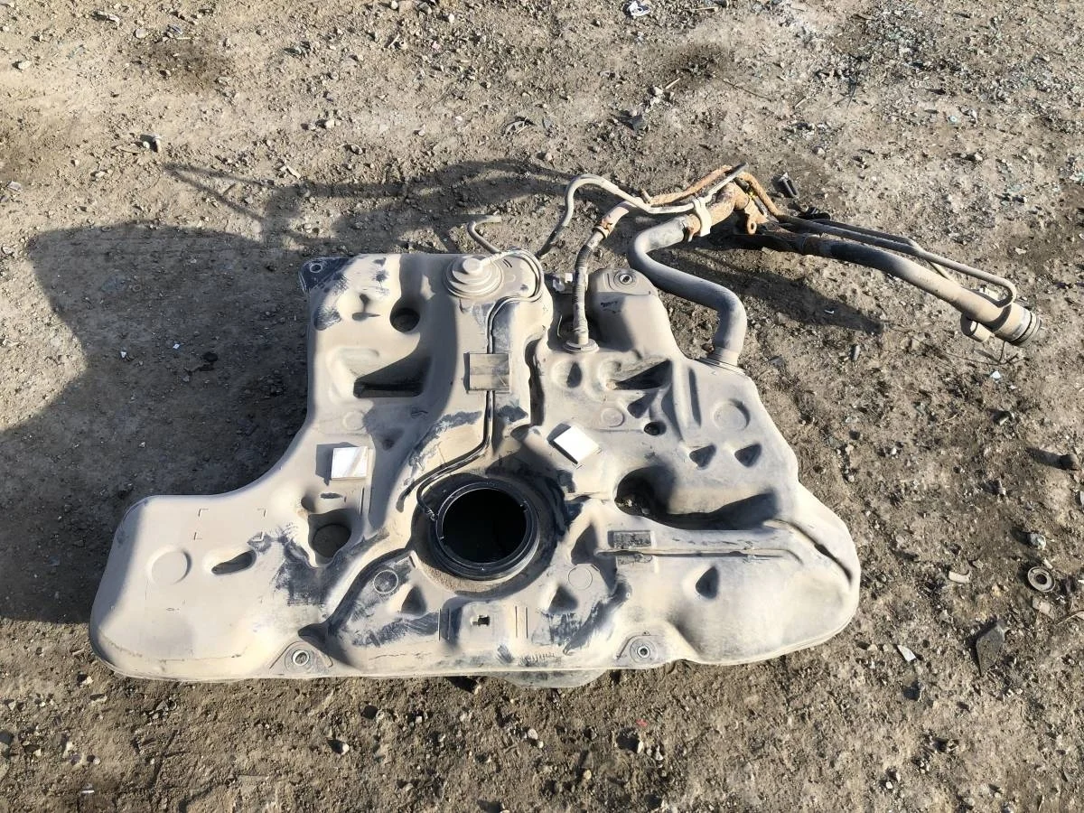 Бак топливный Toyota Corolla E150 2006-2013