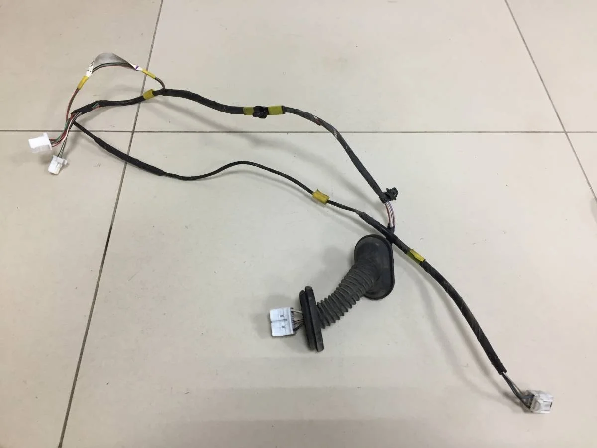 Проводка двери Toyota Camry V40 2006-2011