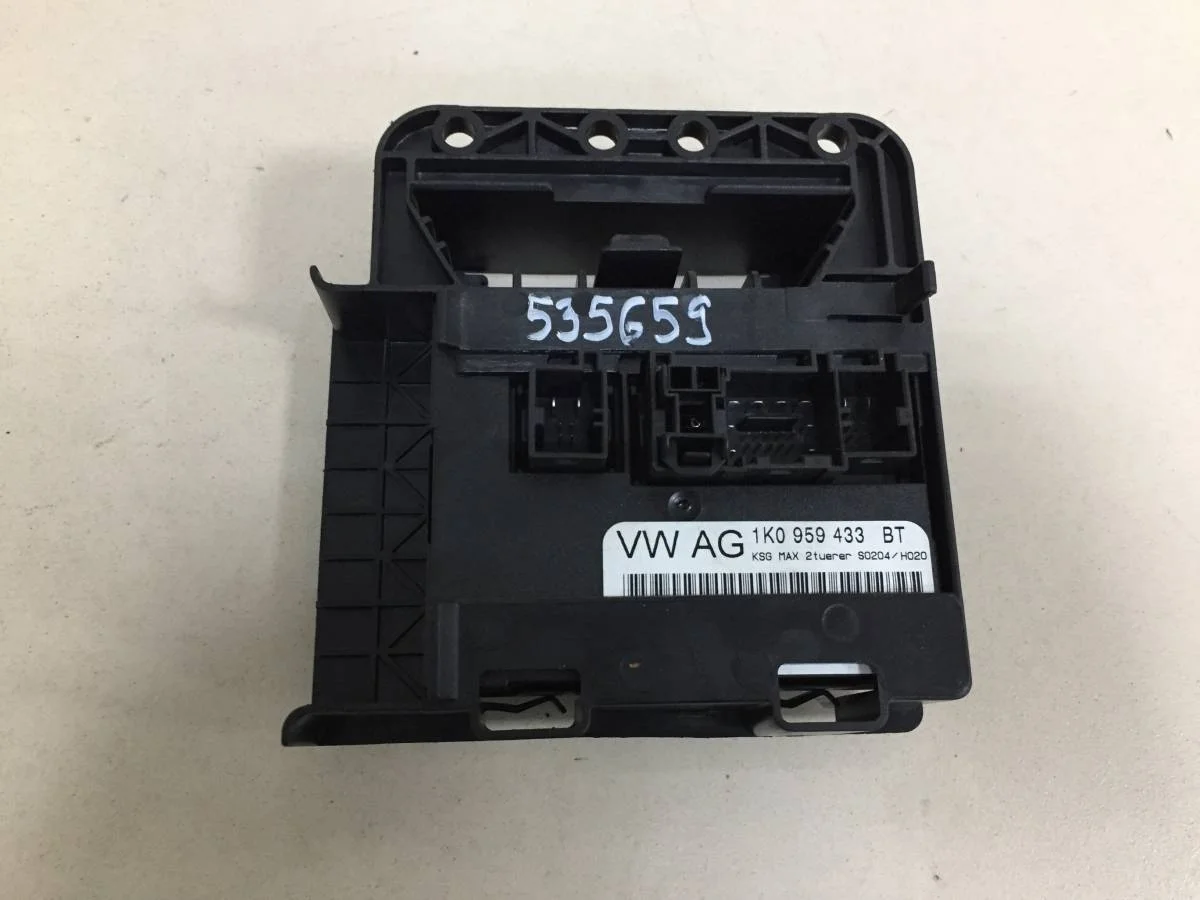 Блок комфорта Volkswagen Jetta 1K 2006-2011