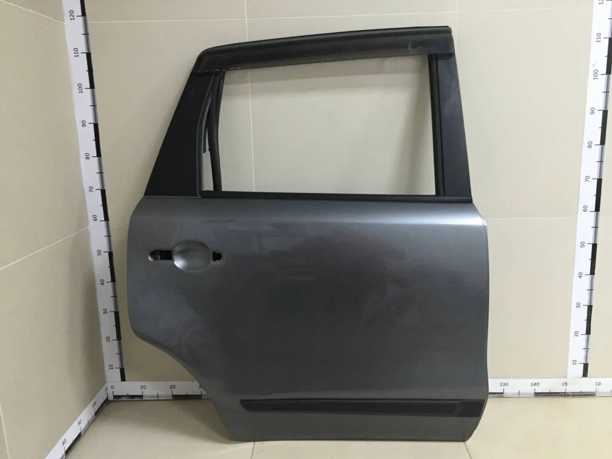 Дверь задняя правая Nissan Note E11 2006-2013